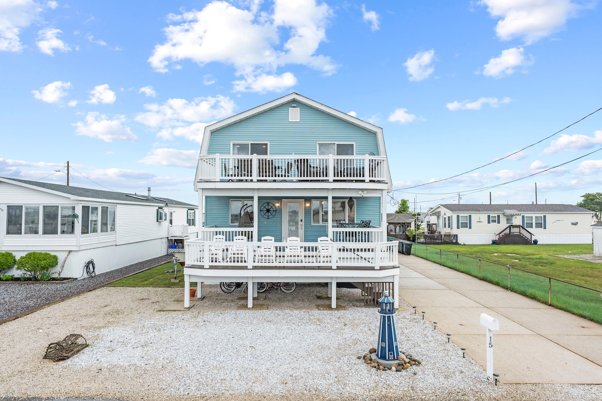 Bay View Escape at Shawcrest Marina — Wildwood, NJ vacation rental